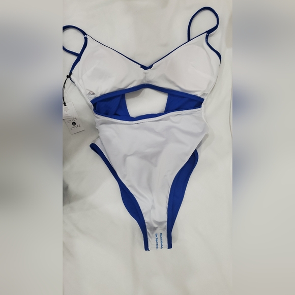 Sold NWT Shade & Shore Swimsuit - Picture 8 of 9